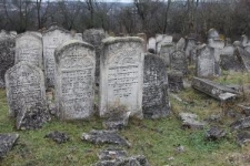 Jewish cemetery in Pidhaitsi