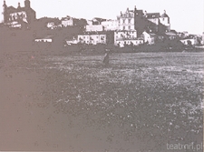 Panorama wzg&oacute;rza Starego Miasta od strony ogr&oacute;dk&oacute;w działkowych