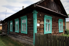 Przedwojenny żydowski dom w Motolu