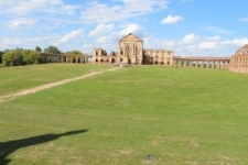 Ruiny pałacu Sapieh&oacute;w w R&oacute;żanie