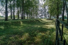 Mogiła zbiorowa na cmentarzu żydowskim w Raduniu