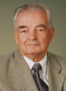 Hrabia chodził bardzo skromnie ubrany - J&oacute;zef Sadurski - fragment relacji świadka historii [AUDIO]