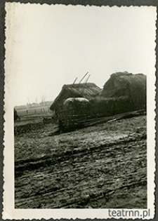 Zabudowania gospodarcze w Moniakach