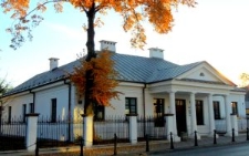 Widok na dw&oacute;r Gołachowskich w Hrubieszowie