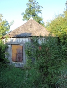 Kiosk przy ulicy Tomaszowskiej 34 w Krasnobrodzie