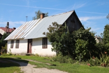 Dom drewniany przy Placu Konfederacji 1(?) w Tyszowcach