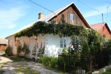 Dom drewniany przy ulicy 3 Maja 41 w Tyszowcach