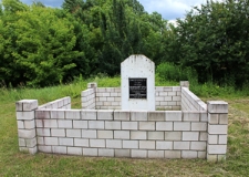 A grave of Mordechaj Lechowiczer in Stolin