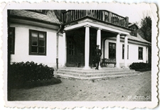 Ganek dworu w Moniakach