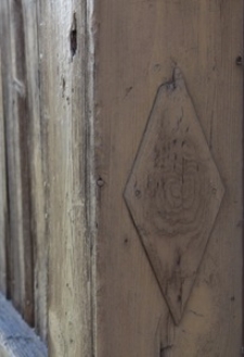 Detal snycerski domu przy ulicy Czarnieckiego 14 w Tyszowcach