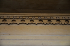 Dekoracyjna listwa szalunkowa domu przy ulicy Czarnieckiego 14 w Tyszowcach