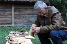 Zajęcia z Ryszardem Staińskim, warsztaty projektu &bdquo;Drewniany Skarb. Chroniąc dziedzictwo, kreujemy przyszłość&rdquo;