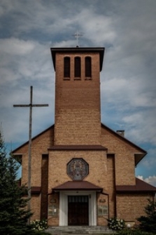 Kościół Bożego Miłosierdzia w Ostrynie