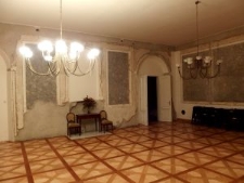 Wnętrze pałacu w Bronicach