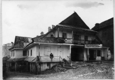 Krzemieniec, dom zajezdny