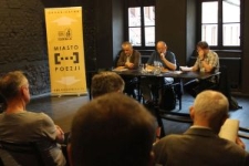 Promocja nowych tomik&oacute;w wydanych w serii "Biblioteka zapomnianych poet&oacute;w" pod redakcją Piotra Miznera.