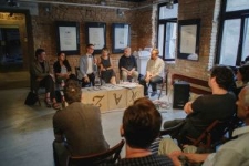 "Czytanie wolności" w rozmowie poetów odbytej w czasie Festiwalu "Miasto Poezji" 2016.