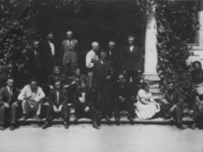 Szkolenie pszczelarzy w Pszczelej Woli w 1946