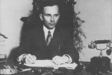 Stanisław Jasiński jako urzędnik Lubelskiej Izby Rolniczej około 1935 roku
