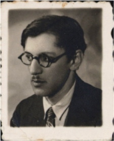 Antoni Demianowicz po ukończeniu Uniwersytetu Warszawskiego około 1927 roku; zdjęcie z kolekcji Stanisława Jasińskiego