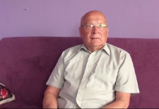 Widzieliśmy jak kazali Żydom d&oacute;ł kopać - Jan Szysz - fragment relacji świadka historii [WIDEO]