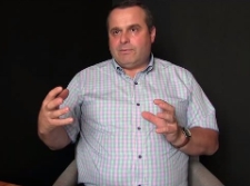 Działanie preparatu Vitaeapis na warrozę - Mariusz Gagoś - fragment relacji świadka historii [WIDEO]