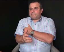 Czerwienie, usuwanie chorych pszcz&oacute;ł i cicha wymiana matek - Mariusz Gagoś - fragment relacji świadka historii [WIDEO]