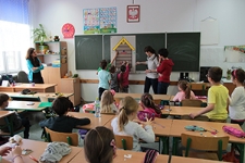 Warsztaty "Obraz pszczoły: symbolika i ikonografia" w Szkole Podstawowej nr 50 w Lublinie