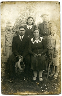 Rodzina Zamojskich w Gołębiu w latach międzywojennych