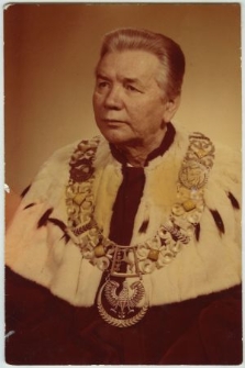 Zdjęcie portretowe Czesława Tarkowskiego z okresu pracy w Akademii Rolniczej