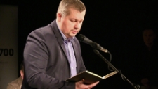 Paweł Kowalczyk czyta fragment "Poematu o Mieście Lublinie" J&oacute;zefa Czechowicza