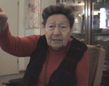 Praca w sklepie spożywczym matki - Mira Shuval - fragment relacji świadka historii [WIDEO]