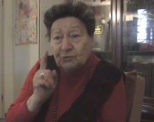 Spotkanie z żołnierzem niemieckim na klatce schodowej na ul. Lubartowskiej 18 - Mira Shuval - fragment relacji świadka historii [WIDEO]