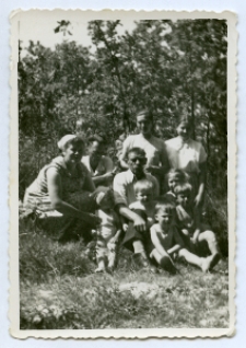 Wyprawa rodzinna do lasu