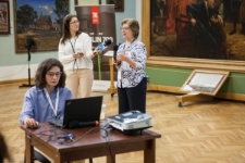 Pola Firestone podczas prezentacji polsko-belgijskiego projektu genealogicznego Lublin-Antwerpia