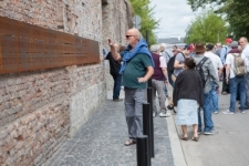 Ceremonia upamiętnienia na terenie dawnego Umschlagplatz przy ulicy Zimnej