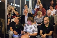 Wsp&oacute;lna sesja fotograficzna uczestnik&oacute;w Zjazdu Lubliner&oacute;w