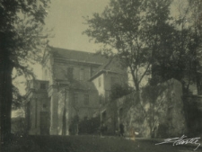 Widok na kości&oacute;ł pw. Nawr&oacute;cenia św. Pawła od ul. Dolnej Panny Marii