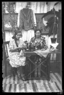 Krawcowe w czasie pracy